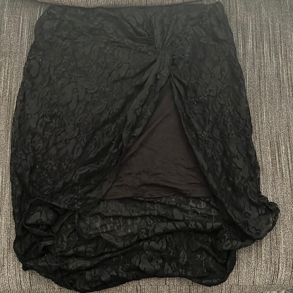 Lace skirt.